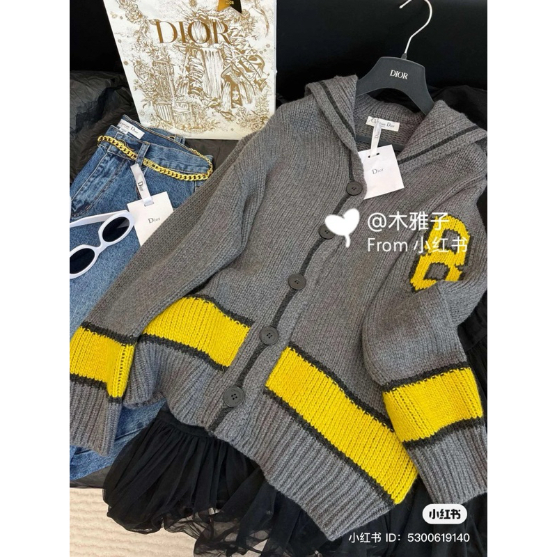 Áo Khoác len Dr vạt