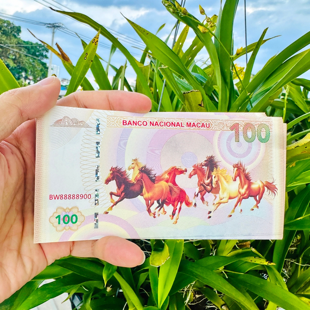 Tiền Mã Đáo Thành Công Macao Lưu Niệm Hình Con Ngựa và Cá Chép Vượt Vũ Môn Lì Xì Tết Ý Nghĩa