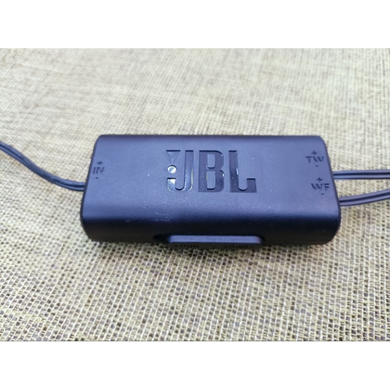 Mạch phân tần JBL dành cho loa bass và treb