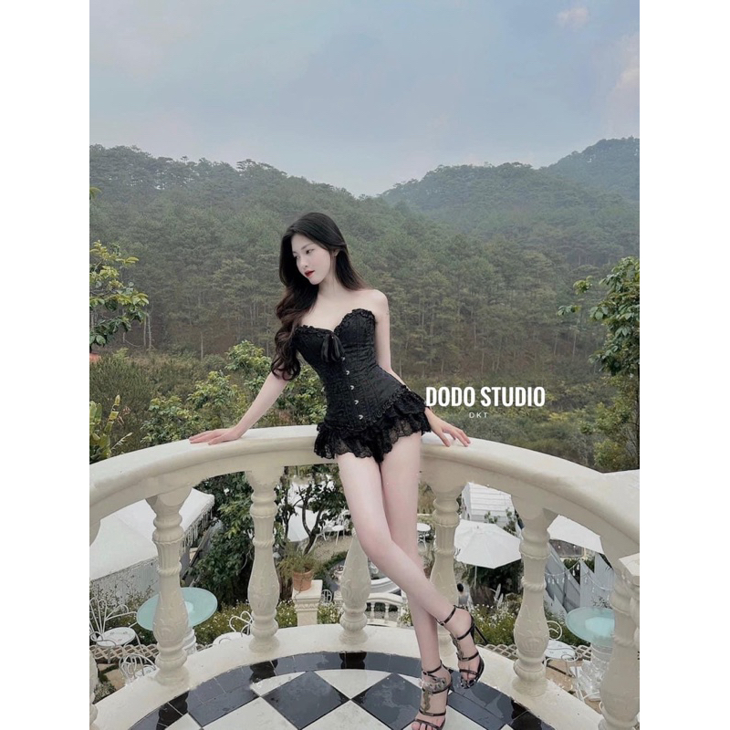 Set áo quây corset nơ ngực viền bèo phối chân váy ren tầng
