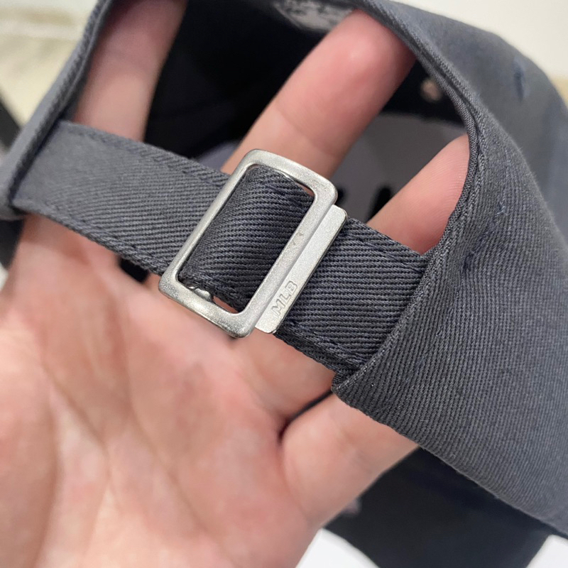 Mũ/nón thêu chữ Hàn Quốc chính hãng