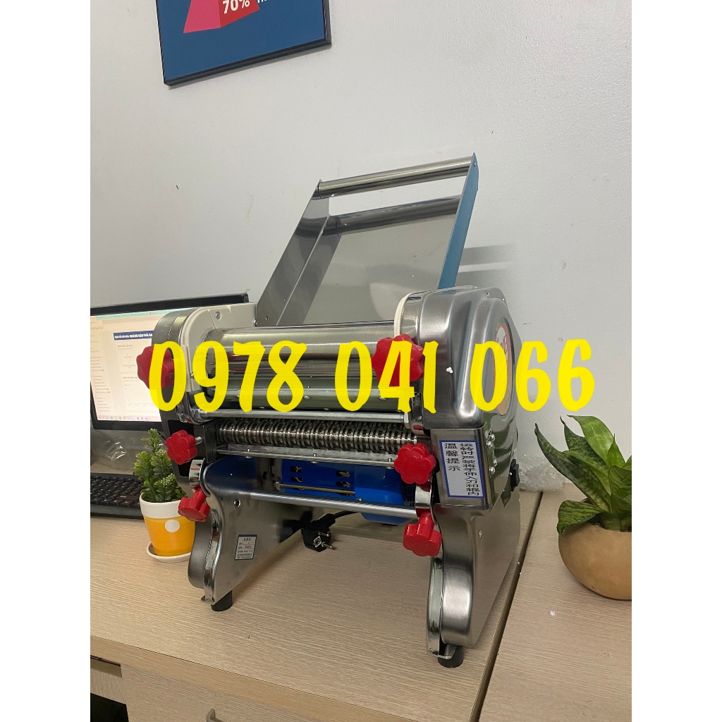 Máy Cán Bột cắt Sợi Làm Mì Tươi Chạy Điện ,Cắt Sợi Mì ,Sắt Bánh Canh 24cm