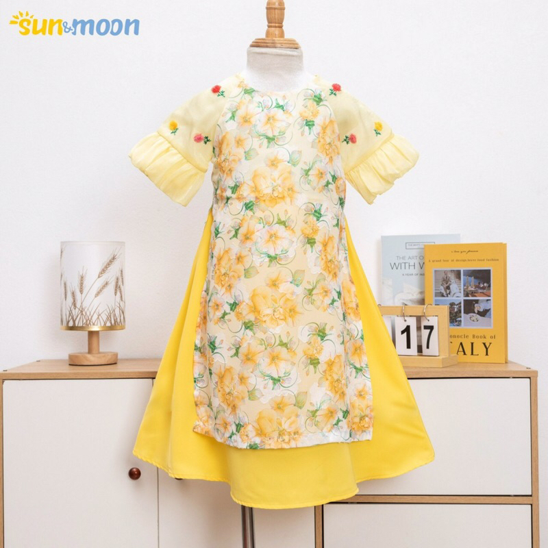 Áo dài váy mẫu mới nhất 2024 của SUN &MOON vải voan tơ cao cấp mềm mịn bông hoa xinh xắn Size 10-48kg