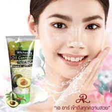 Sửa Rửa Mặt Từ Bơ 210ml - Thái Lan