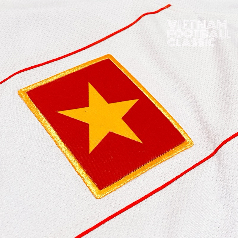 Áo bóng đá Việt Nam phiên bản 2010/12