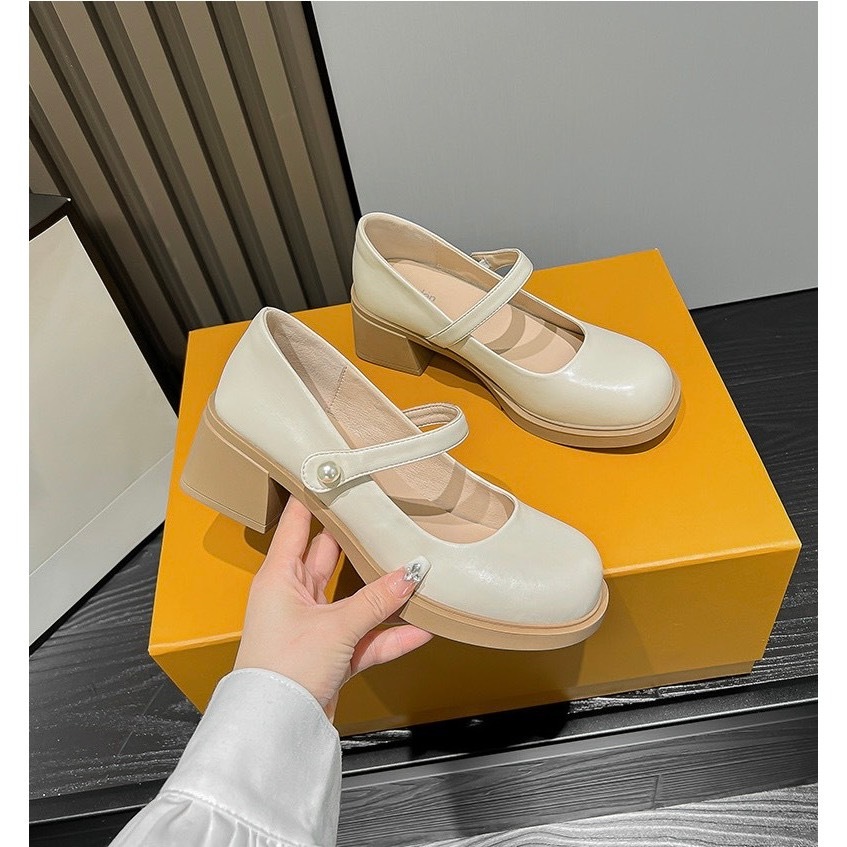 Form rộng_Giày búp bê nữ tăng chiều cao da bóng lolita mã 252