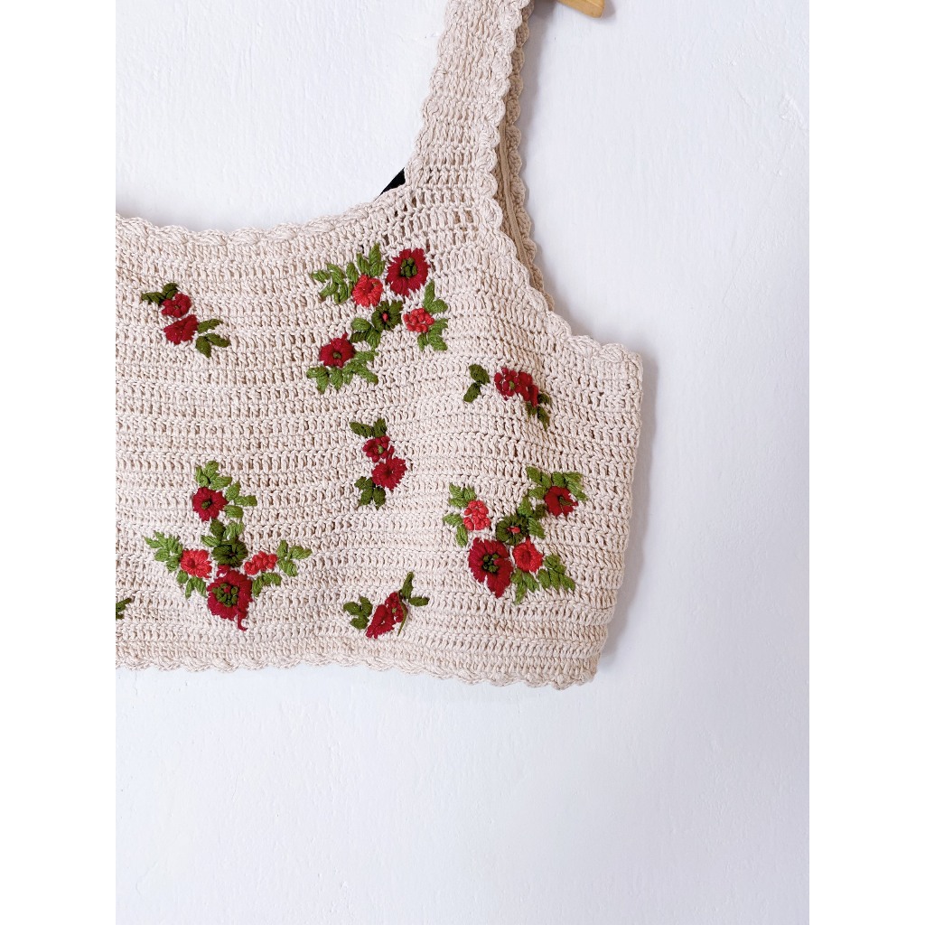 Áo 2 dây len móc thêu hoạ tiết hoa lá vintage secondhand