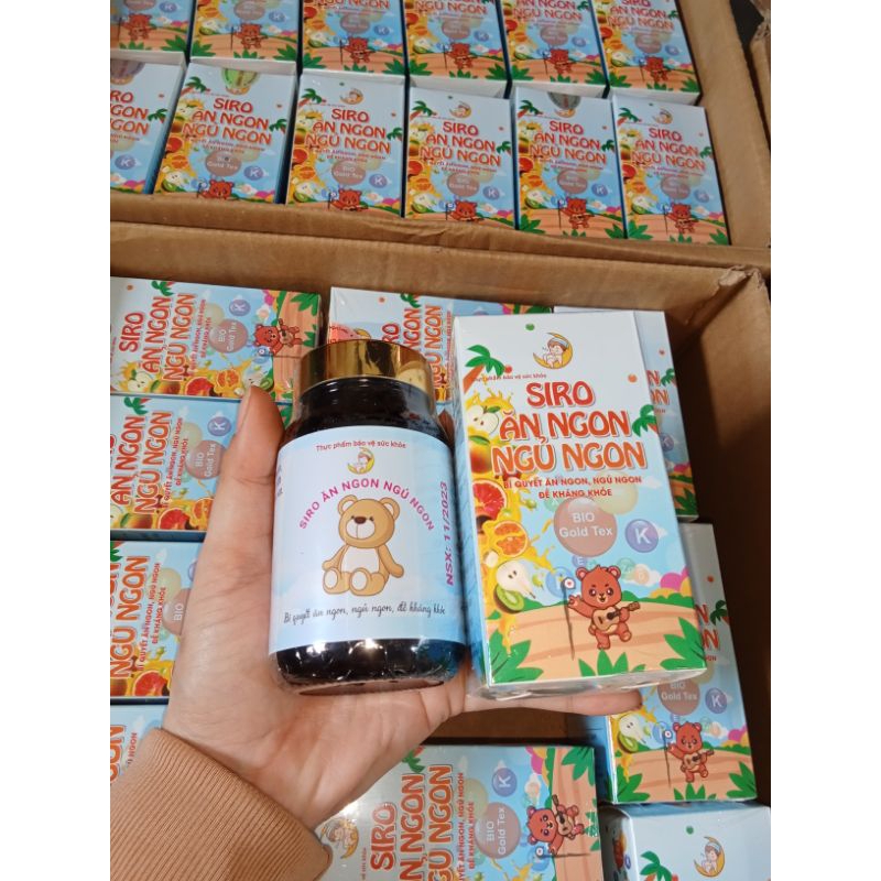 Sirô con gấu ăn ngon