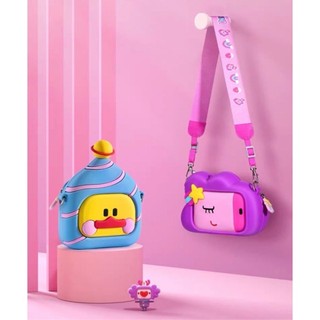 Túi đeo chéo UEK trẻ em silicon siêu mềm dùng cho bé trai bé gái