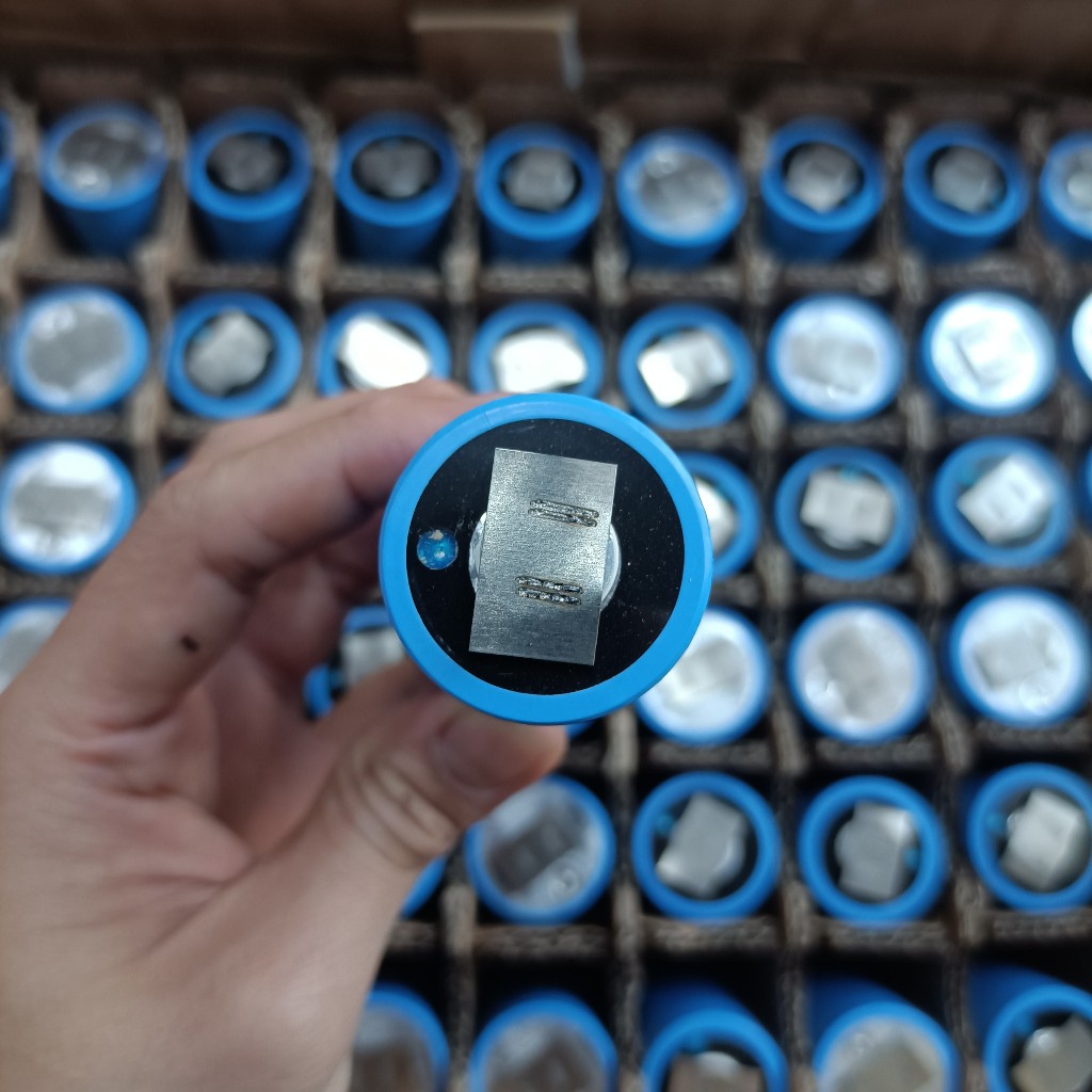 Pin sắt photphat EVE 3.2v 15Ah hàn sẵn kẽm