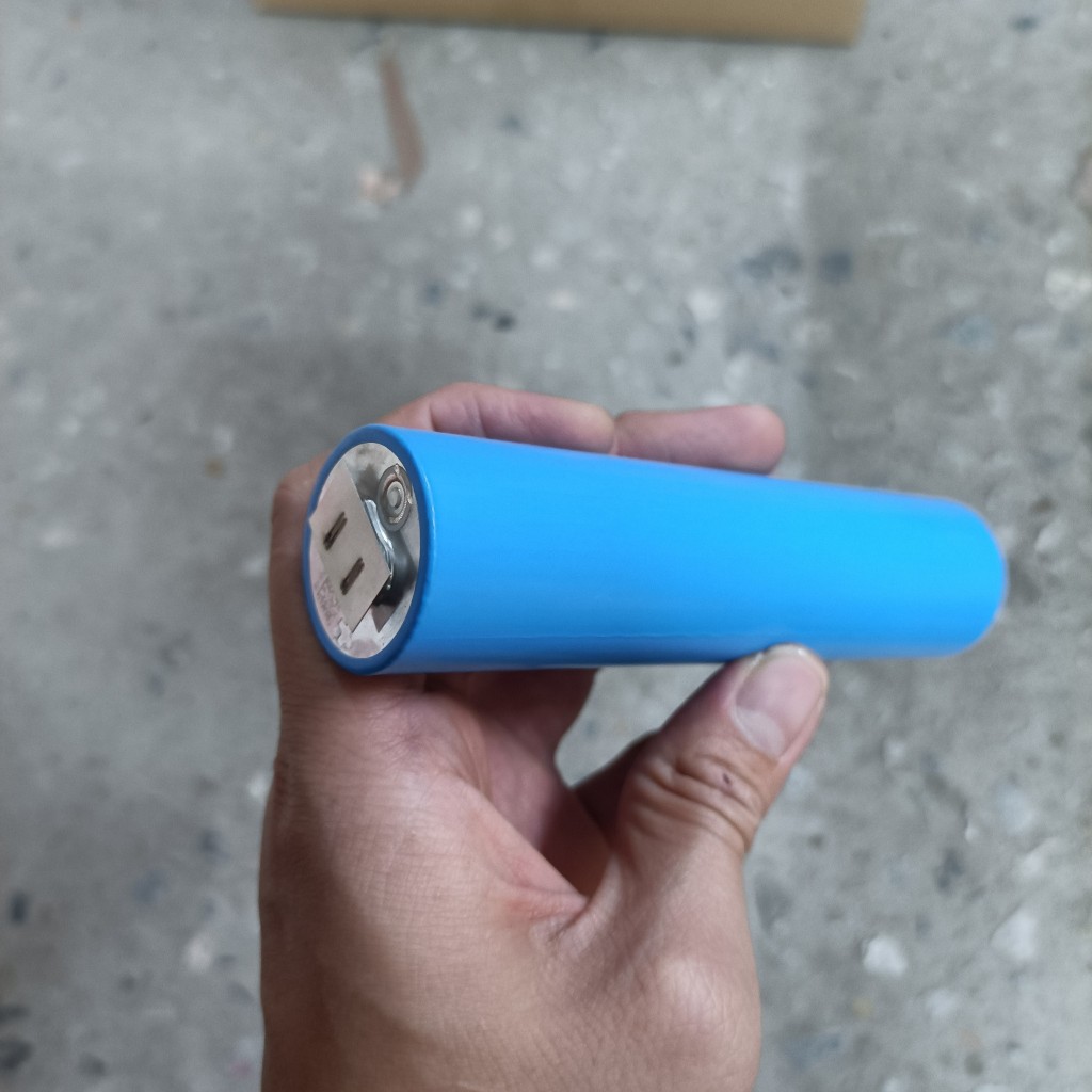 Pin sắt photphat EVE 3.2v 15Ah hàn sẵn kẽm