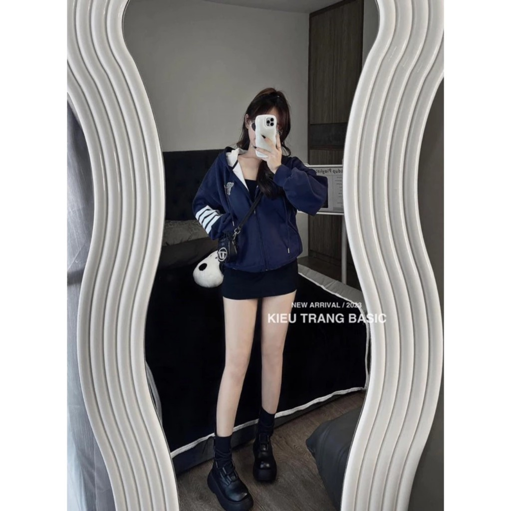 Áo Khoác Nữ, Áo Khoác Nỉ Thome Hình Con Chó Phối Tay Vạch Kèm Mũ 2 Lớp Dày Dặn