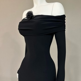 TADstore - Andea Dress đầm maxi trễ vai tay dài