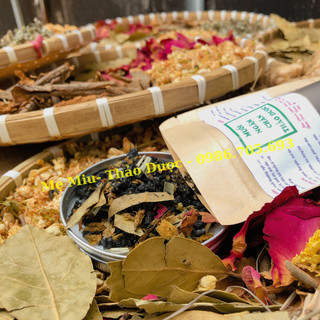 ( 100G ) Muối ngâm chân thảo dược giúp thải độc tố, giảm đau xương khớp, thư giãn tinh thần, giảm mẩn ngứa