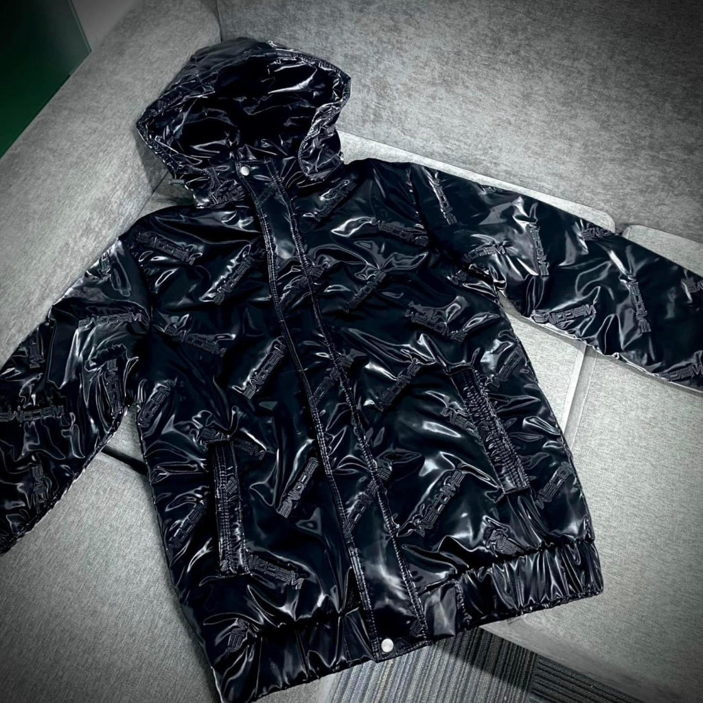 Áo Khoác Phao Bạc và Đen Bóng Nam Vân Ngang Siêu Cấp Chất Liệu Lông Vũ Thời Trang Nam Hottrend 2023