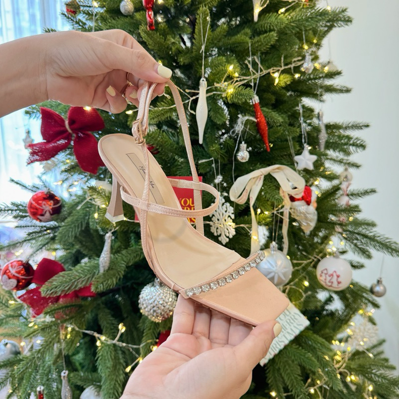 Sandal cao gót 9f đính đá