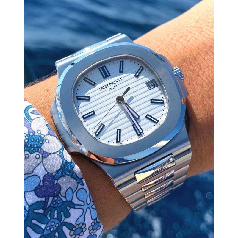 Đồng hồ nam Patek Phillipe Nautilus 5711