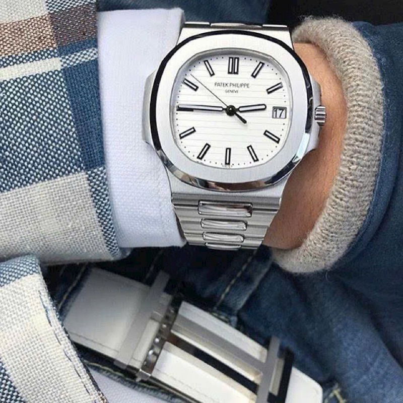 Đồng hồ nam Patek Phillipe Nautilus 5711