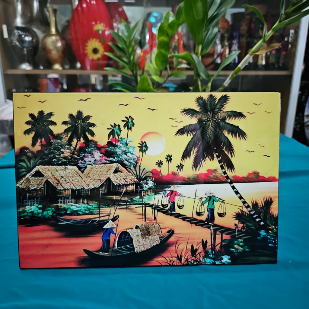 Tranh sơn mài đồng quê vẽ màu kết hợp cẩn vỏ trứng đẹp Thanh Bình Lê, hàng xuất khẩu 20x30 cm