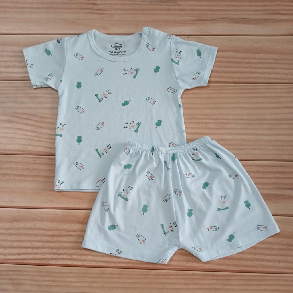 Bộ Cộc Tay Thun Lạnh Ava Cổ Tròn, Cúc Vai, Nền Mầu Họa Tiết In Tràn Chất Vải Thun Lạnh Petit Mềm, Mát