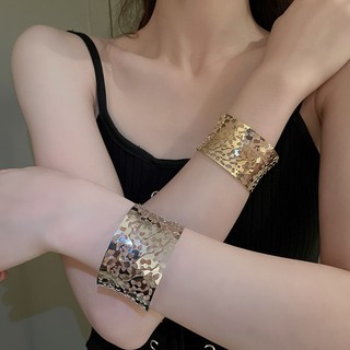 Vòng tay lắc tay nữ kim loại đeo sang chảnh xinh đẹp Hàn Quốc