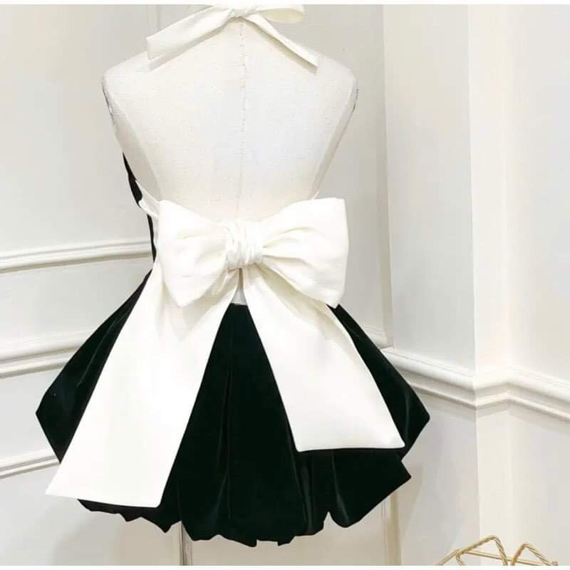 Đầm bí cổ yếm nơ lưng bản to form chuẩn H clothes shop