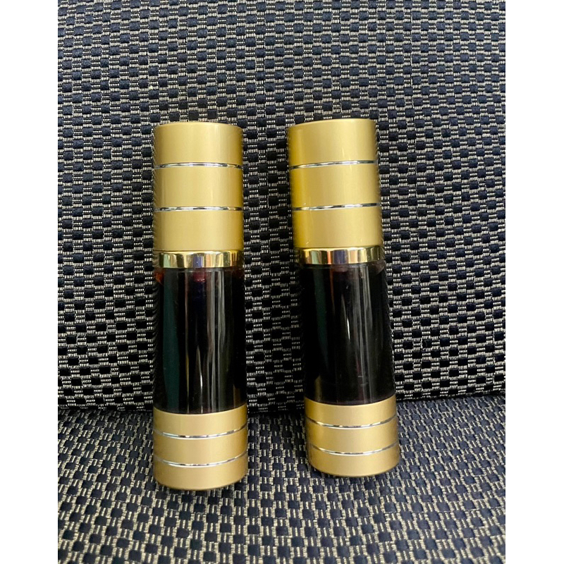 Máu giả hóa trang máu lỏng