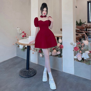 Váy nhung phối lưới chấm bi cổ bẻ