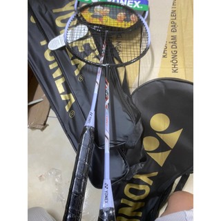 Bộ vợt Yonex 2 chiếc /bộ ,nhẹ lưới căng (khẳng định vợt đẹp, lưới căng ko như đánh giá)