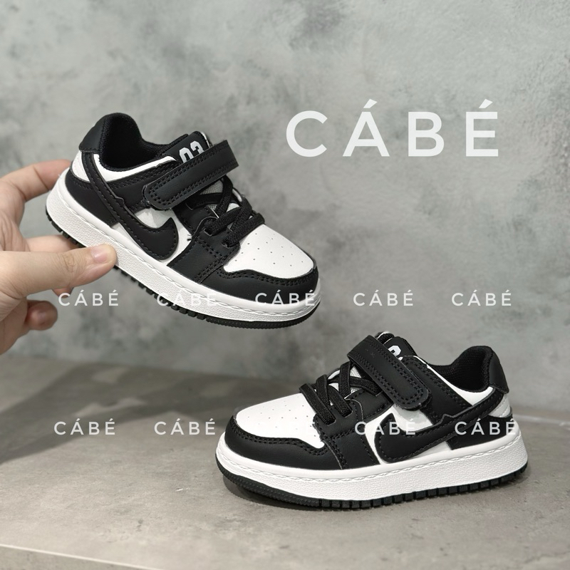 Giày Nikee đen trắng cho bé