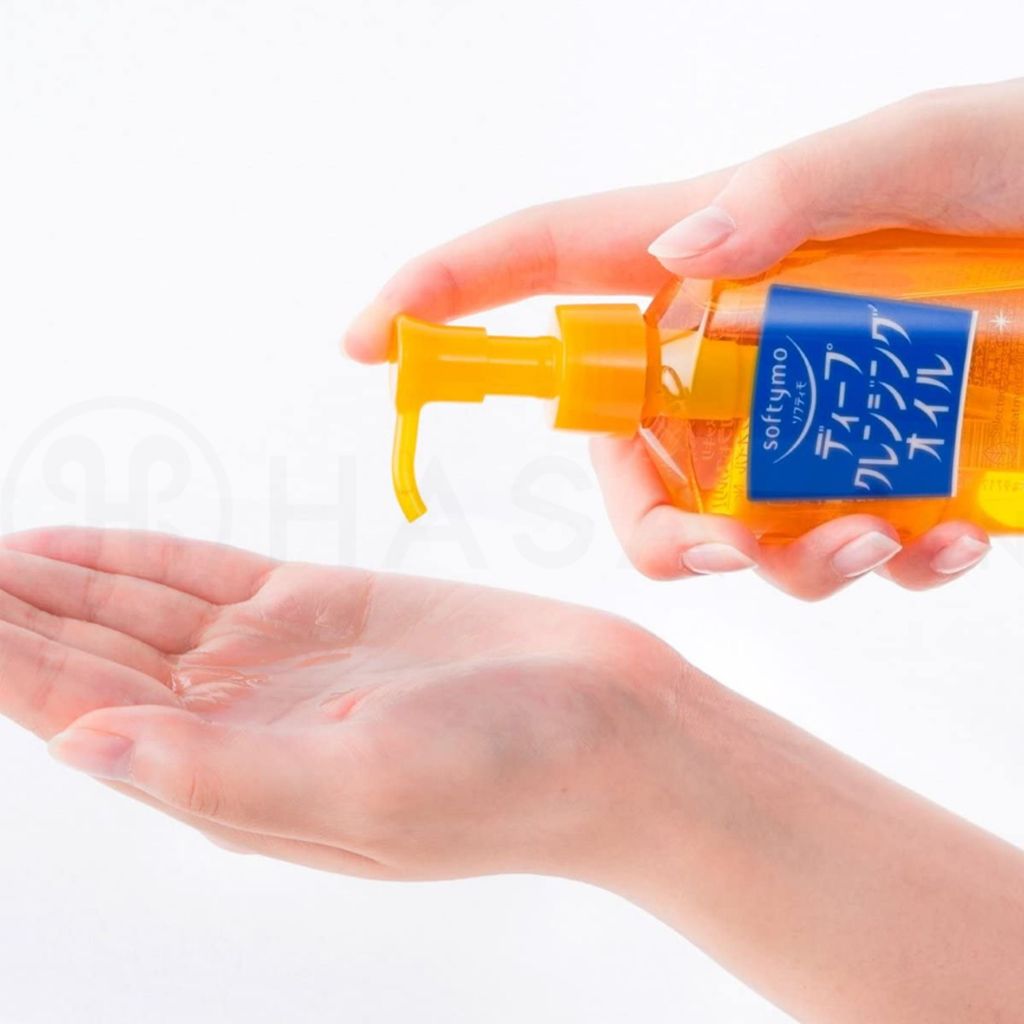 Dầu tẩy trang Kose Softymo Cleansing Oil 230ml dưỡng ẩm, làm sạch da, xóa bỏ lớp tẩy trang nhanh chóng - Bahachiha