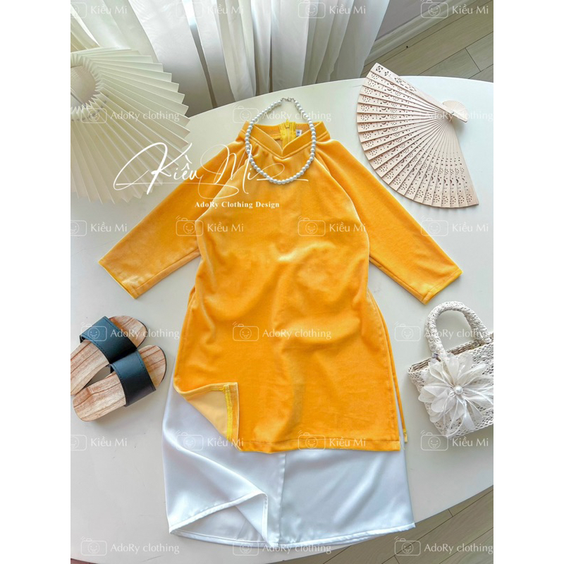 Áo dài nhung cho bé gái