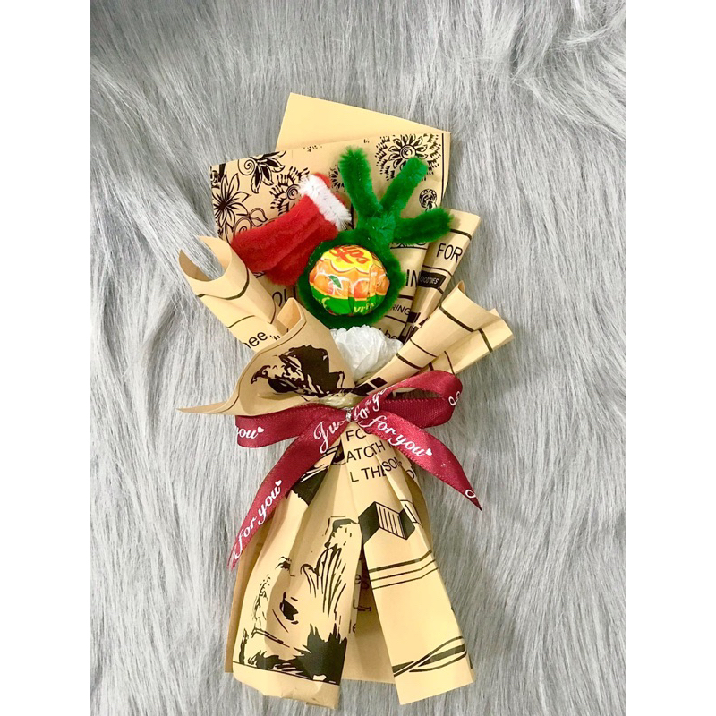 Kẹo mút kẽm nhung Giáng Sinh