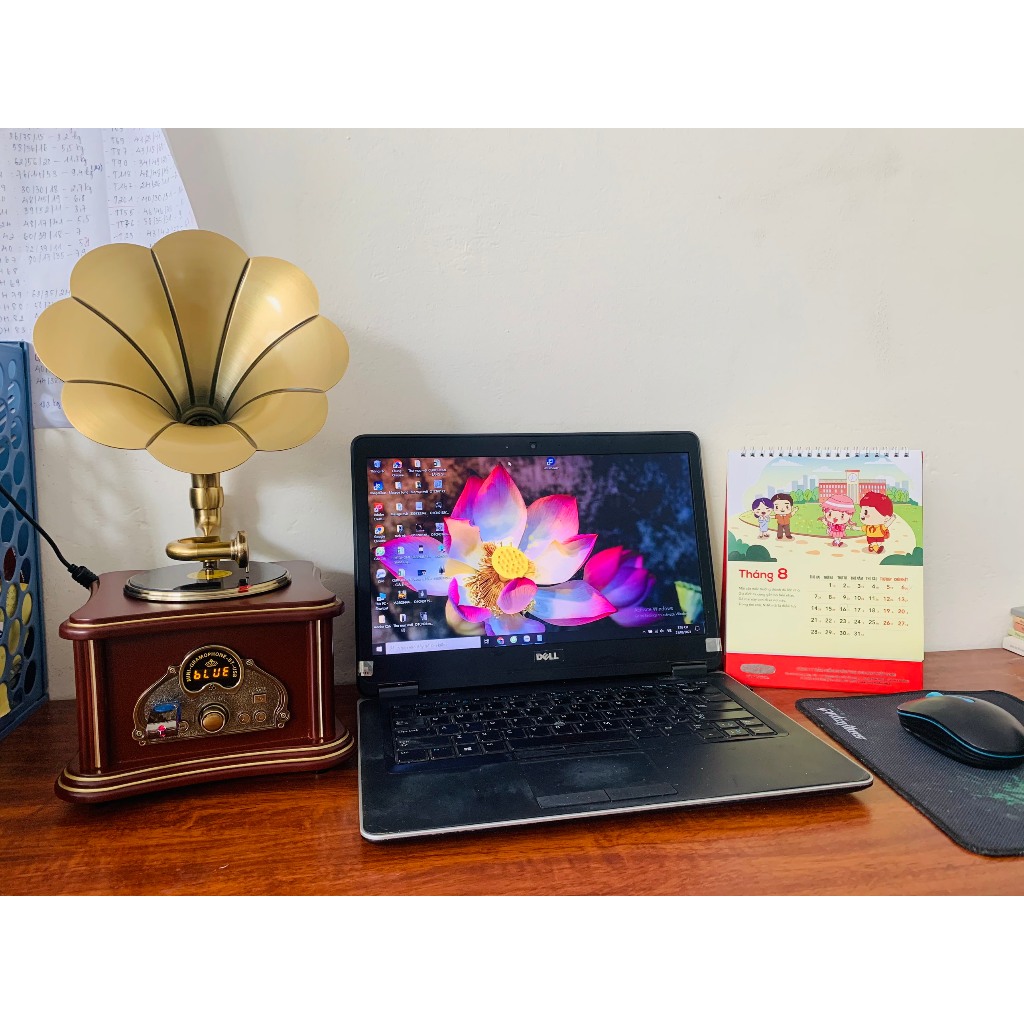 Máy phát nhạc loa kèn để bàn mini - Nghe nhạc bằng USB và Bluetoot - Decor sang trọng, âm thanh tuyệt hay - Mã MPN26