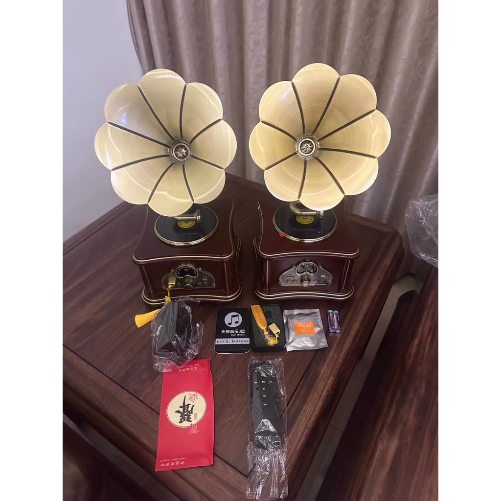 Máy phát nhạc loa kèn để bàn mini - Nghe nhạc bằng USB và Bluetoot - Decor sang trọng, âm thanh tuyệt hay - Mã MPN26