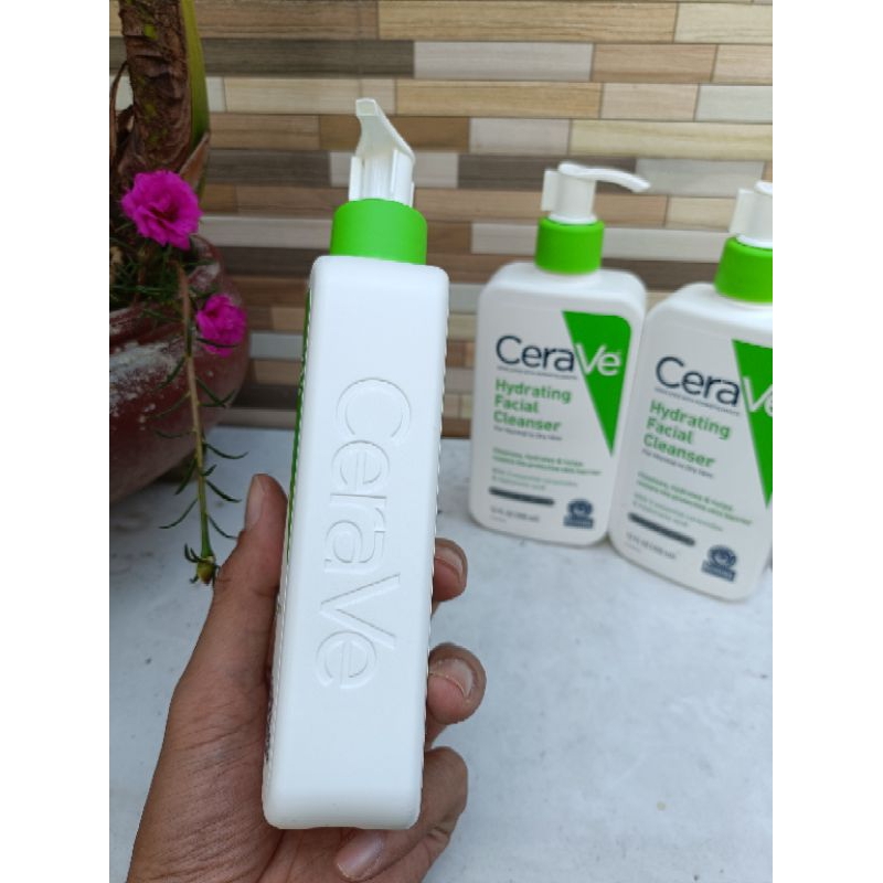 Sữa rửa mặt Cerave cho da thường đến khô 355ml