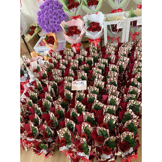 Bó hoa hồng nhũ ,hoa sáp hướng dương 1 bông