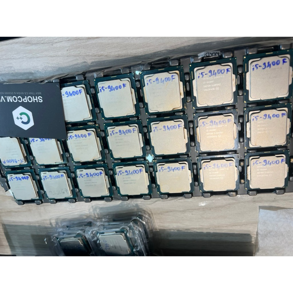 Chip CPU Intel Core I3 8100 9100 9100F, I5 8400 8400T 8500 8600 9400 9400F 9600