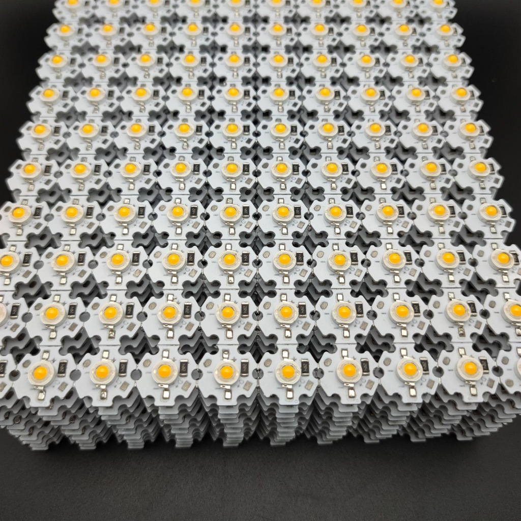 Chip Led Luxeon 5V công suất   Đã hàn sẵn đế tản nhiệt 20mm