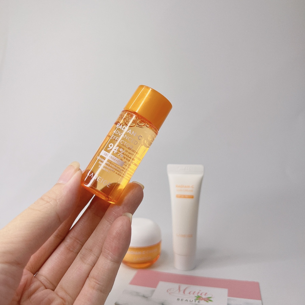 Kem dưỡng và kem chống nắng làm trắng da LANEIGE Radian-C