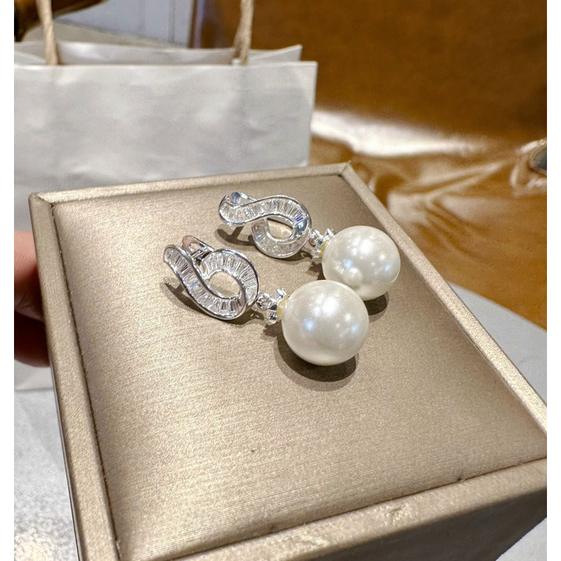 Khuyên tai trai bạc nữ viền đá sang chảnh - Trang sức MINA JEWELRY