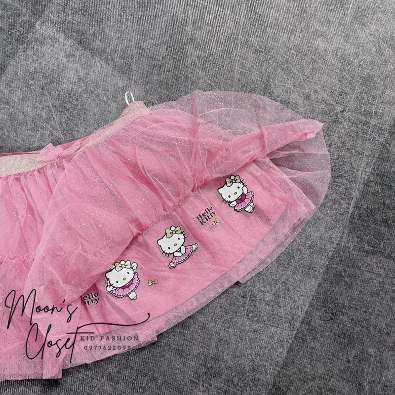 XD- Chân váy Hello Kitty C&A size 2/3y-8/9y