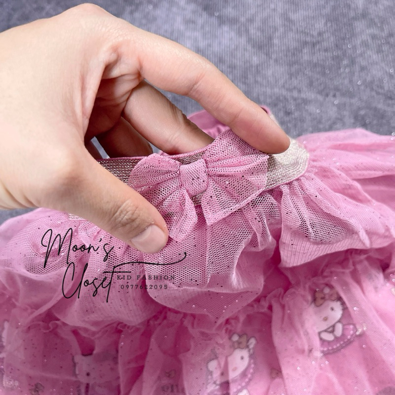 XD- Chân váy Hello Kitty C&A size 2/3y-8/9y