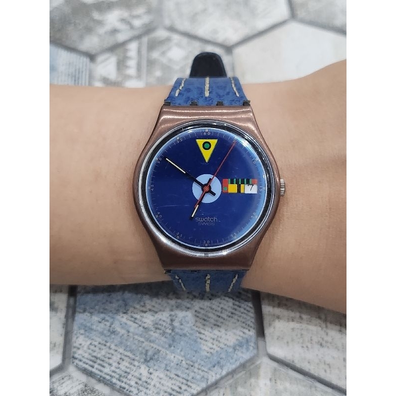 ĐỒNG HỒ SI CHÍNH HÃNG DÂY DA DÀNH CHO NAM TAY NHỎ HOẶC NỮ - THƯƠNG HIỆU SWATCH SWISS