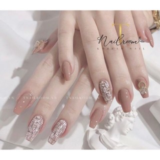 Mẫu nail tone nâu thiết kế đơn giản