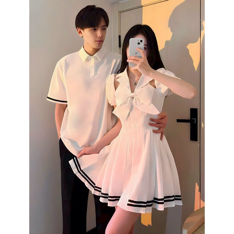 Đồ đôi đầm trắng + Áo polo nam cùng chất liệu viền sọc dễ thương hot trend