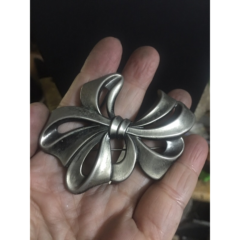 Cài áo nơ si tuyển Nhật