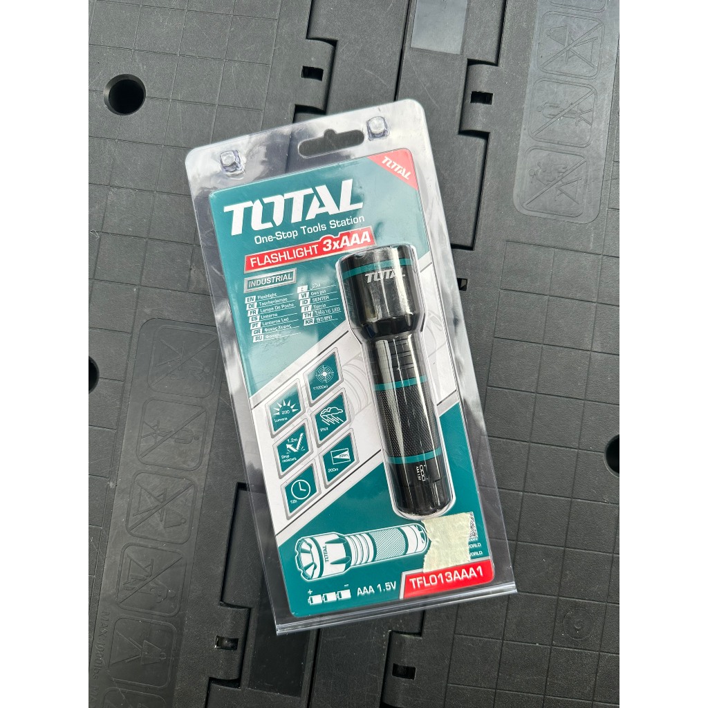 TFL013AAA1 Đèn Pin TOTAL Hàng Chính Hãng