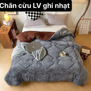 Chăn lông cừu dập nổi LV