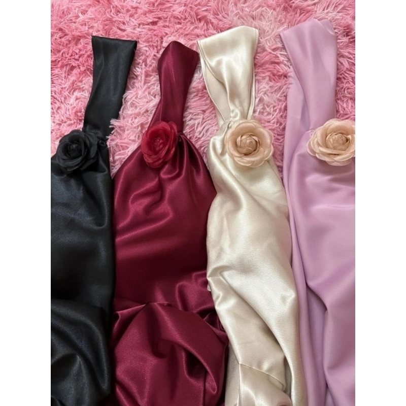 Đầm Lụa Cổ Yếm Hở Lưng Dáng Dài Sang Chảnh Selena Dress Sẵn Mút - Váy Lụa Thiết Kế Cao Cấp